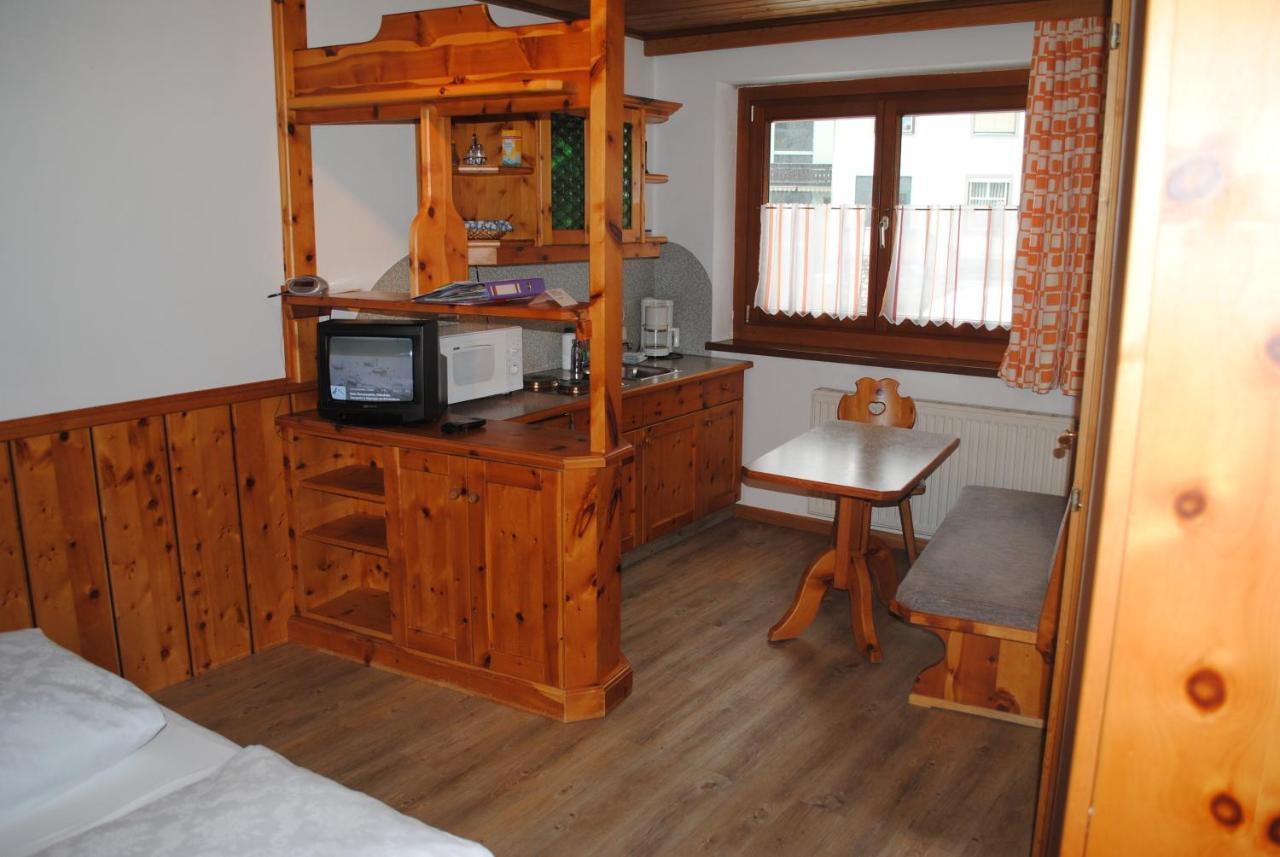 Pension Lachmayr Kaprun Quarto foto