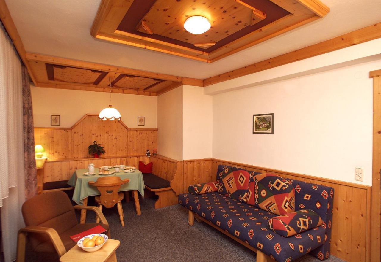 Pension Lachmayr Kaprun Quarto foto